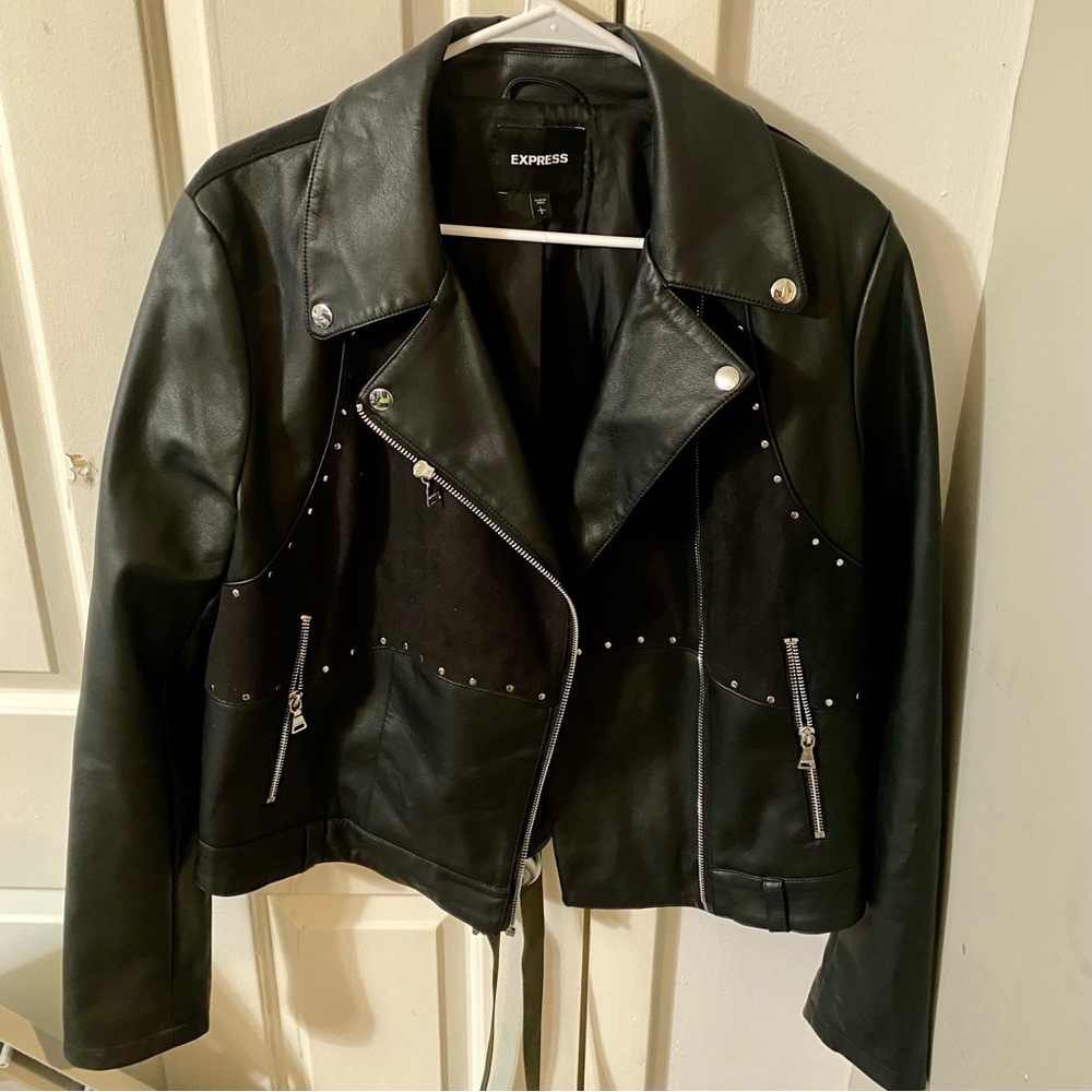 Brand new Black Express Jacket L